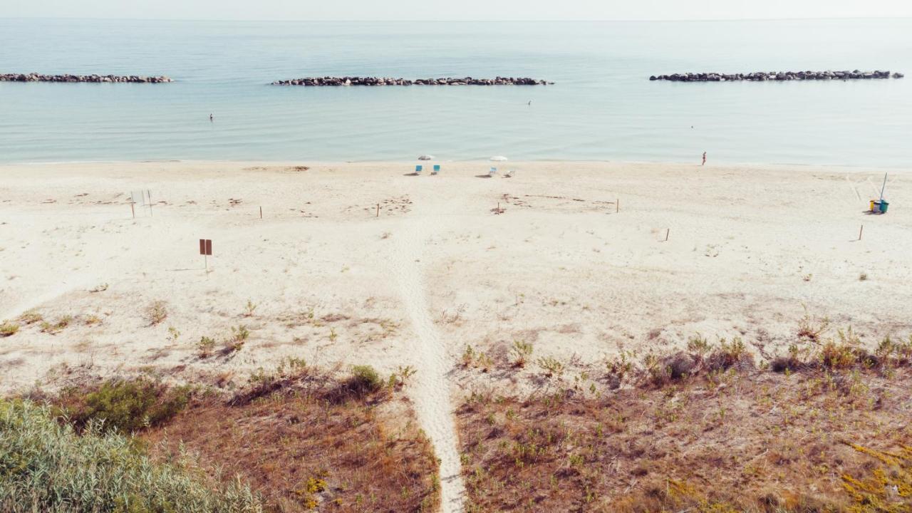 B&B Il Mare In Una Stanza Ortona Kültér fotó