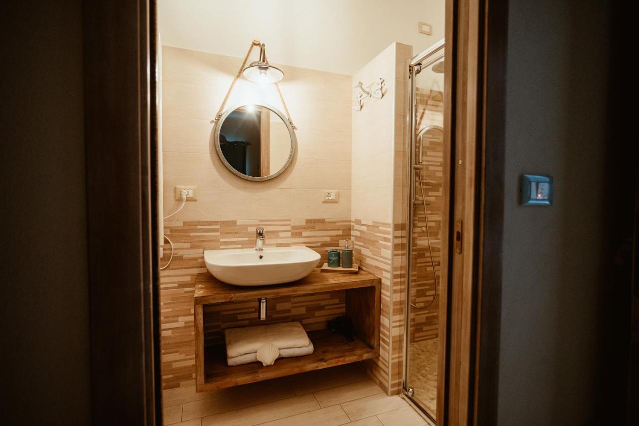 B&B Il Mare In Una Stanza Ortona Kültér fotó